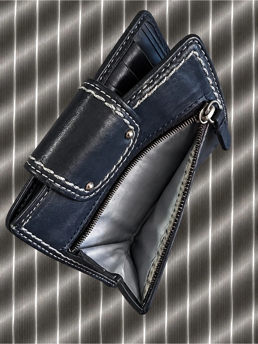 Coach Navy Leather Turnlock Bifold Wallet